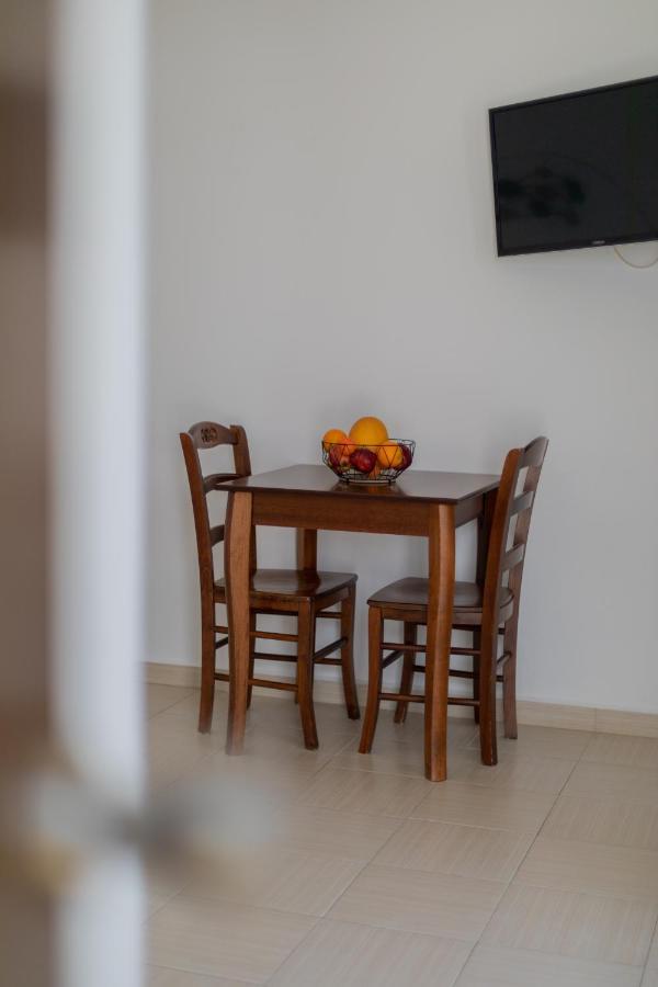 Apart Otel Anemomilos 2*