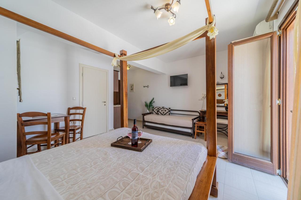 Apart Otel Anemomilos 2*