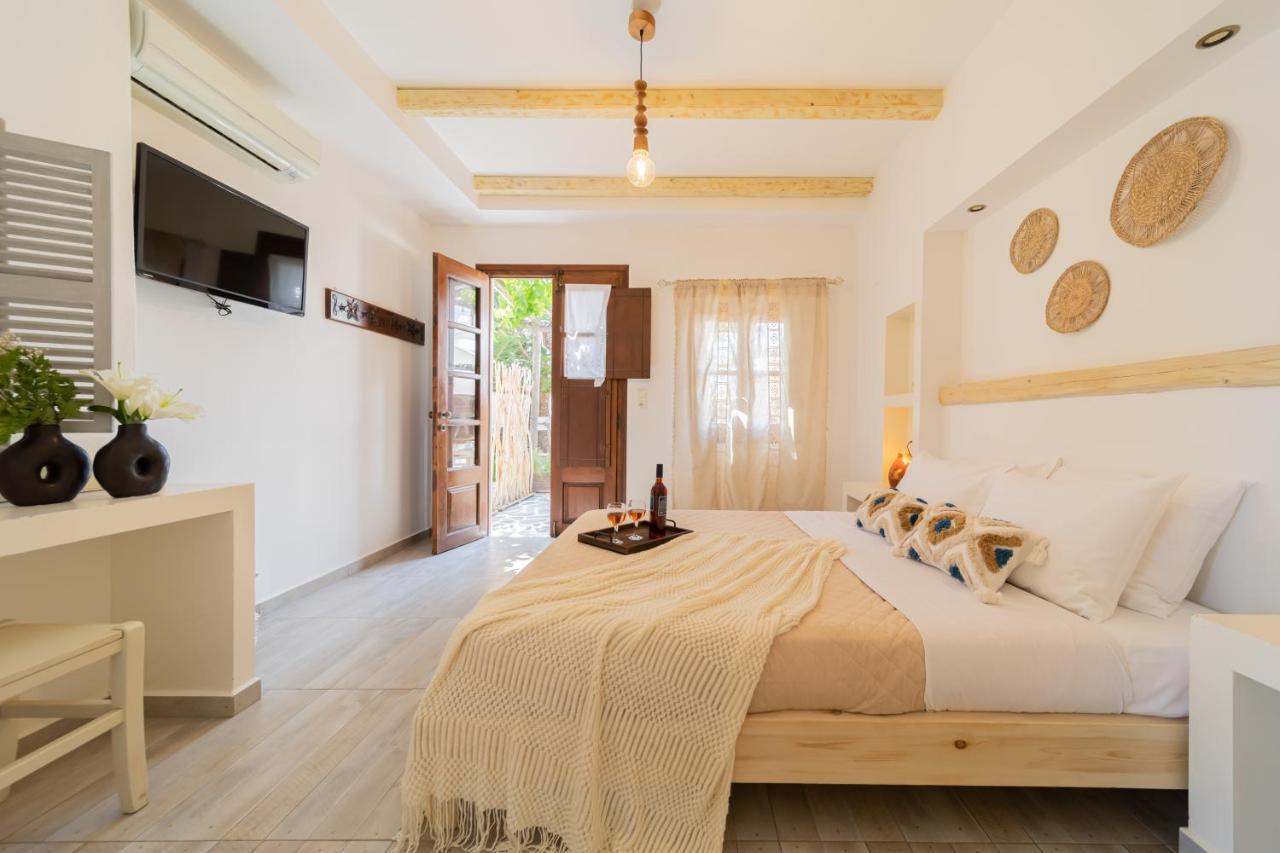 Anemomilos Aparthotel